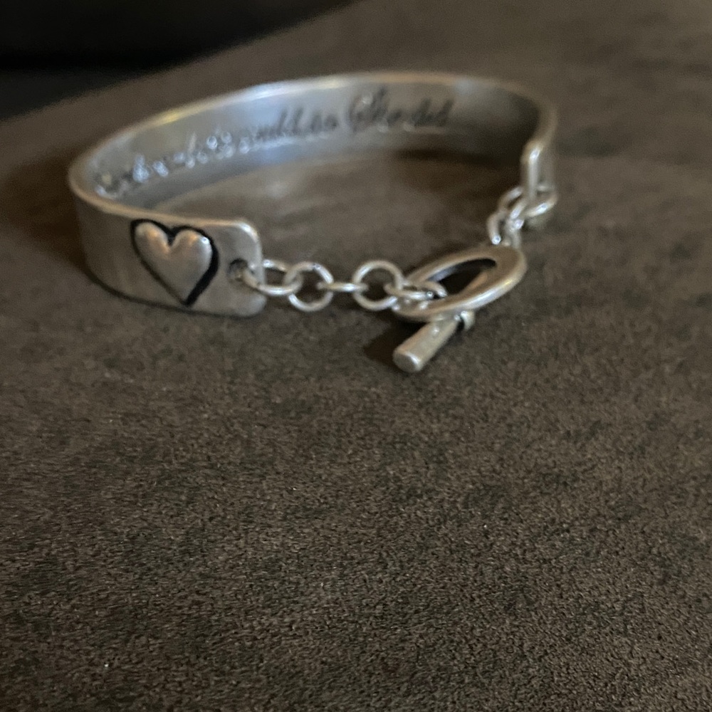 Hammered Silver Tone Toggle Closure Bracelet With… - image 1